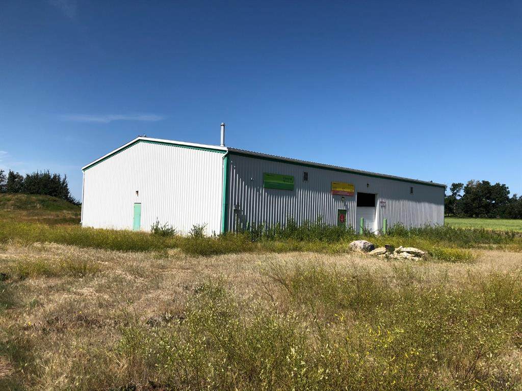 000 Range Road 240 - Photo 1