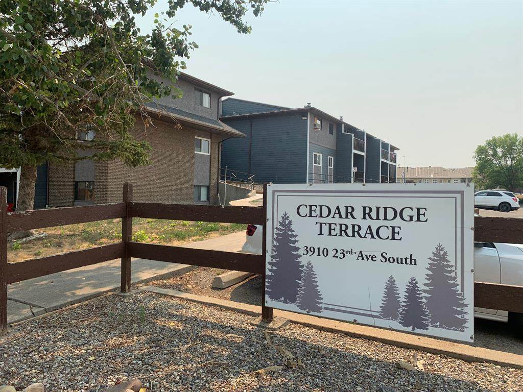 3910 23 Avenue - Photo 1