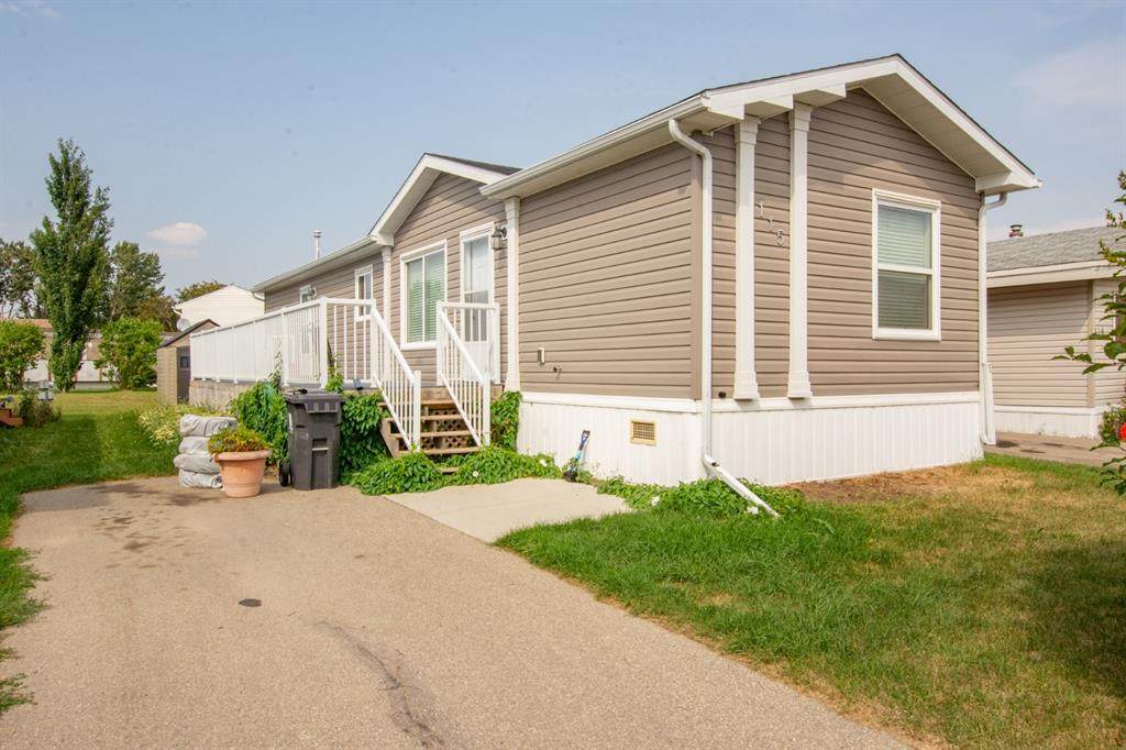115 Coachman Village - Photo 1