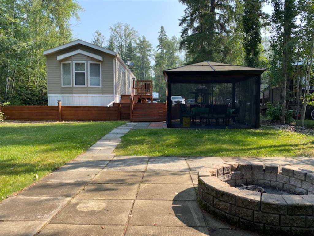 10046 Township Rd 422 - Photo 1