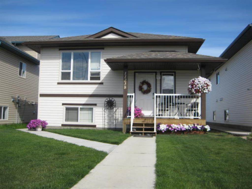 11238 75 Avenue - Photo 1