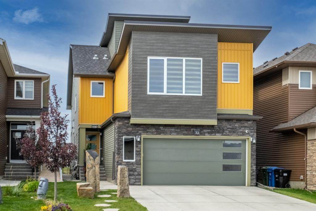 33 Savanna Grove - Photo 1