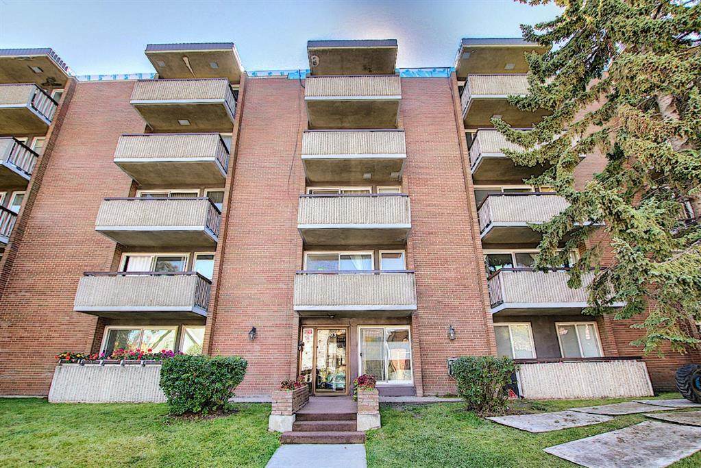 903 19 Avenue - Photo 1