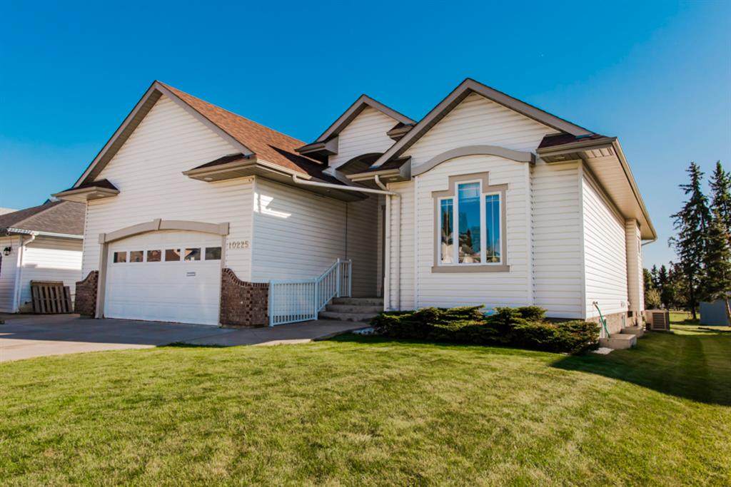 10225 114A Avenue - Photo 1