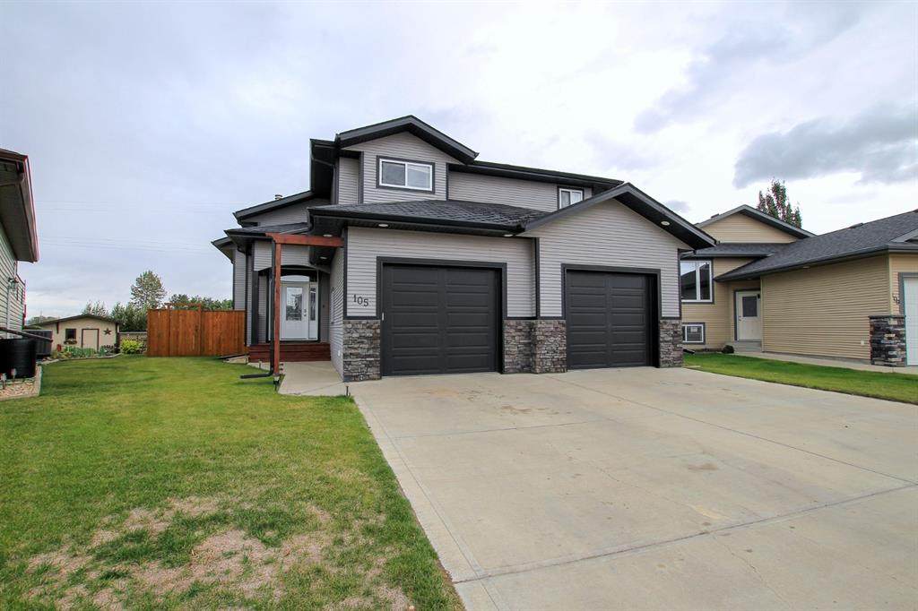 105 Pine Crescent - Photo 1