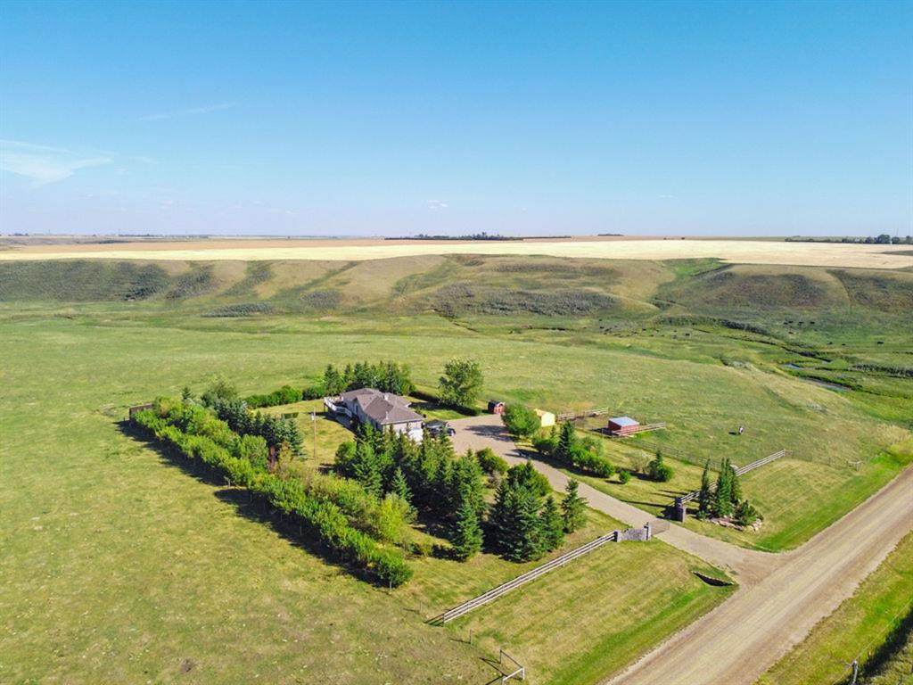 284236 Range Road 275 - Photo 1