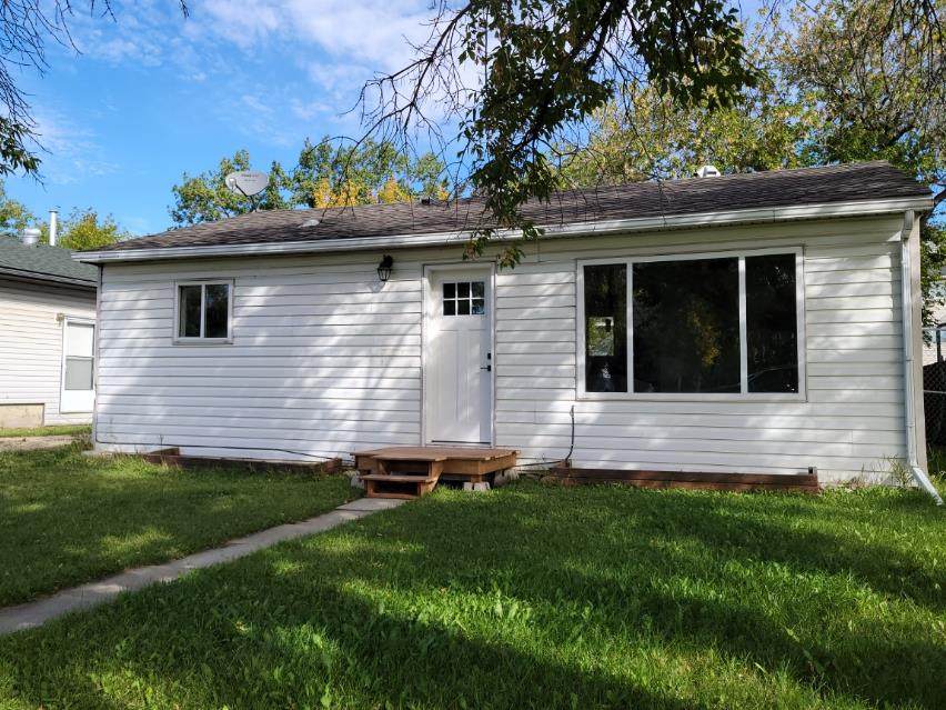 10518 102 Avenue - Photo 1