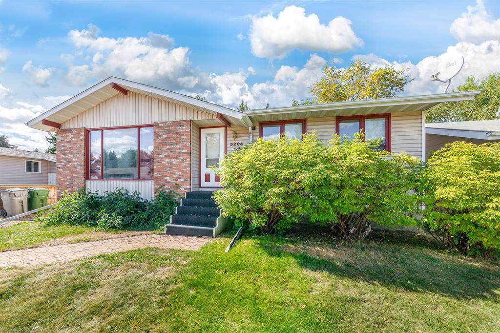 3204 55A Ave - Photo 1