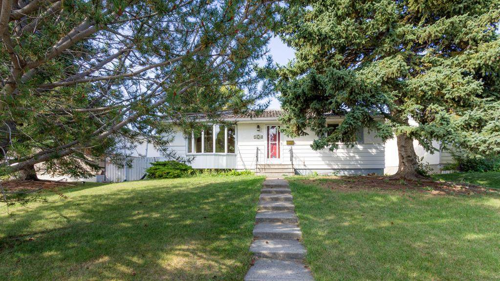 3323 43 Street - Photo 1