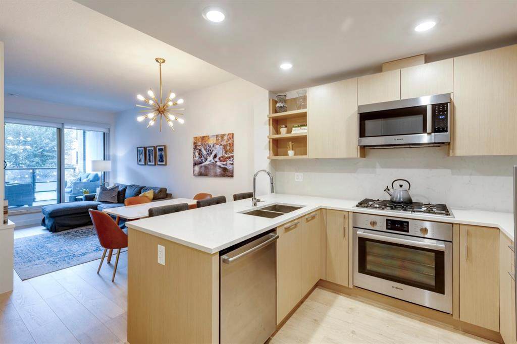 88 9 Street - Photo 1