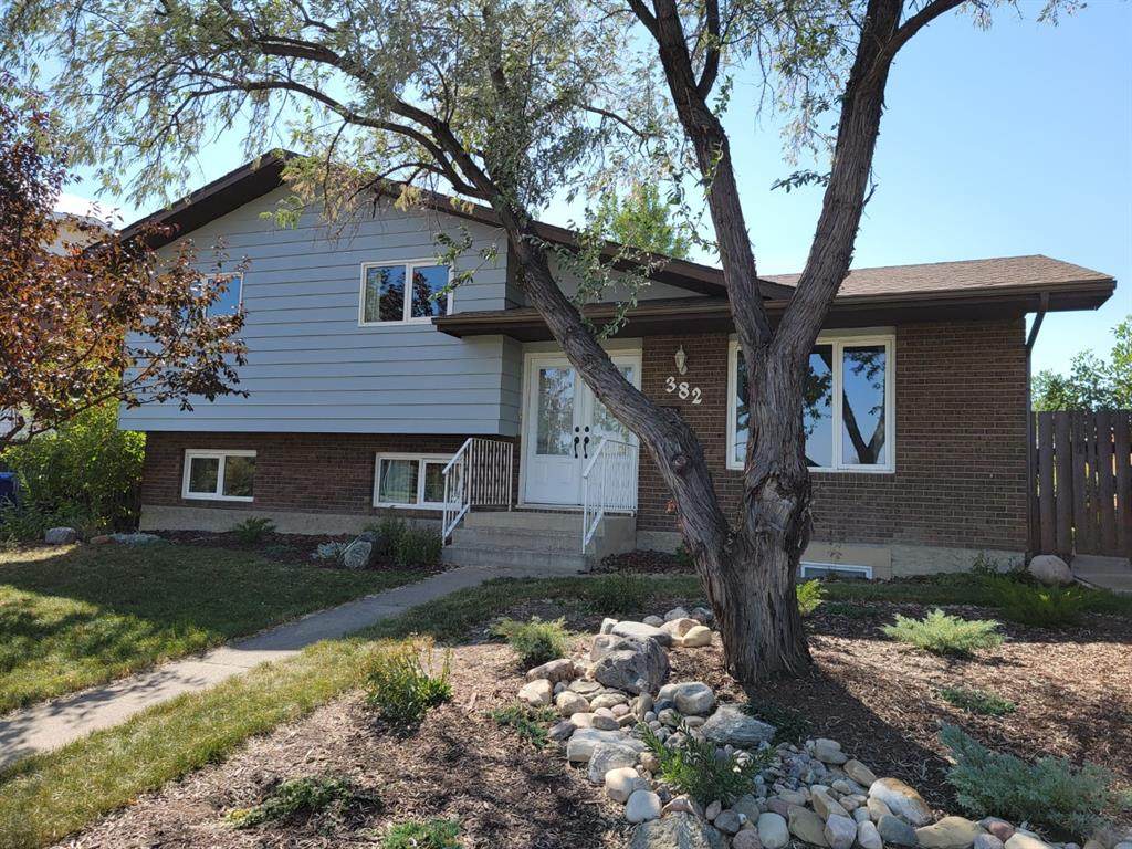 382 Mcmaster Boulevard - Photo 1