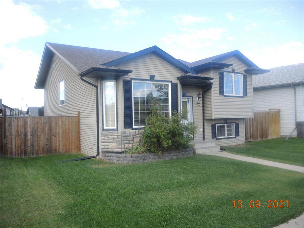 82 Lakeway Boulevard - Photo 1