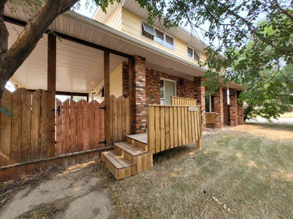 4932 48 Street - Photo 1