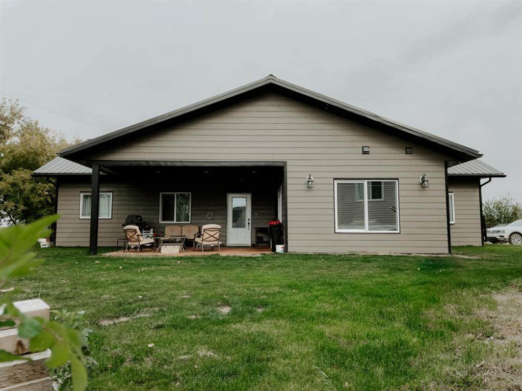 11014 102 Ave - Photo 1