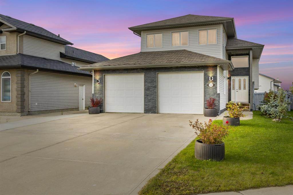 9218 128 Avenue - Photo 1