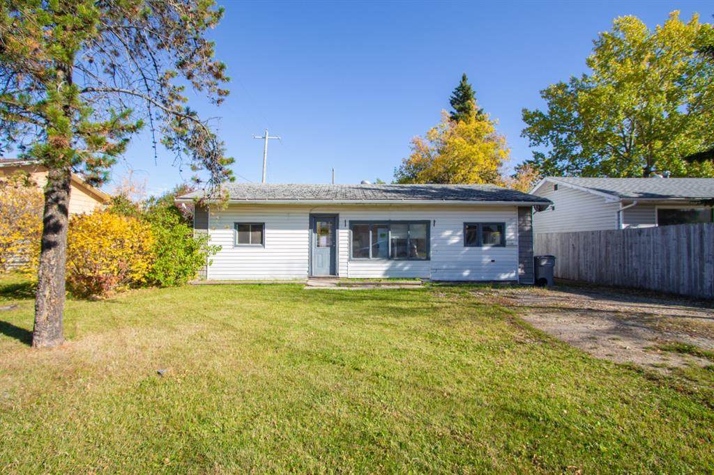 10305 93 Street - Photo 1