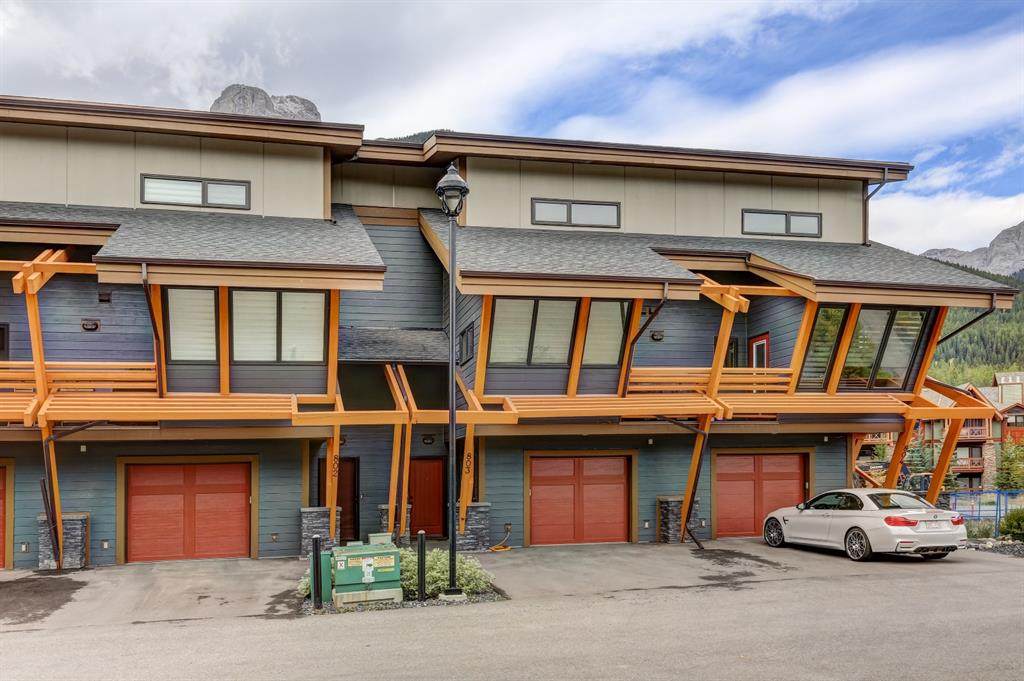 105 Stewart Creek Rise - Photo 1