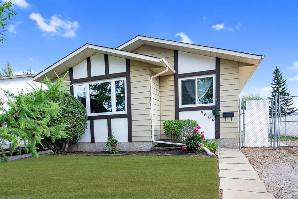 9609 69 Avenue - Photo 1
