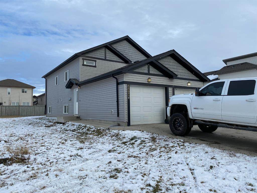 8826 85A Avenue - Photo 1
