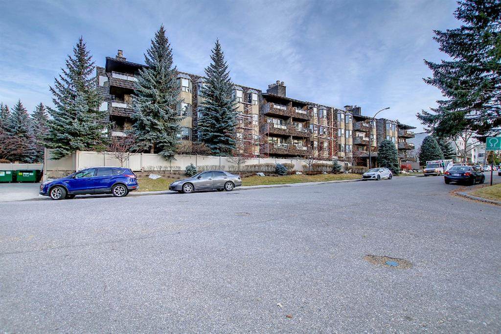 3730 50 Street - Photo 1