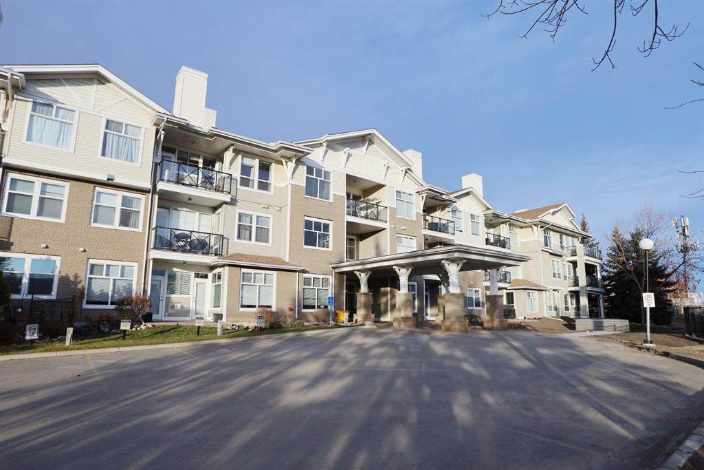 1010 Arbour Lake Road - Photo 1