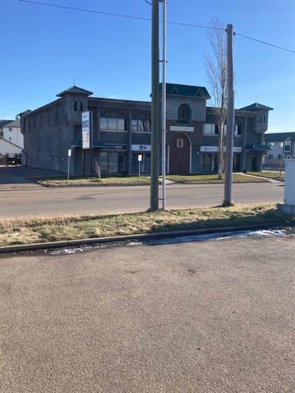 9801 105 Street - Photo 1