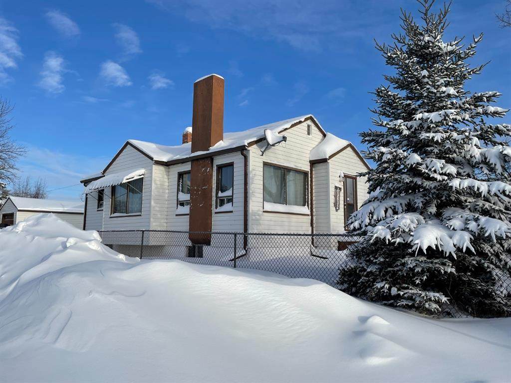 10832 107 Avenue - Photo 1