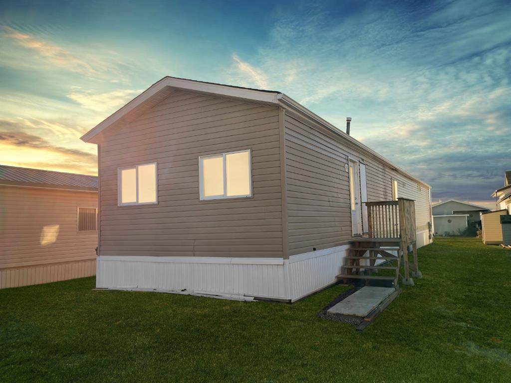 10615 88 Street - Photo 1