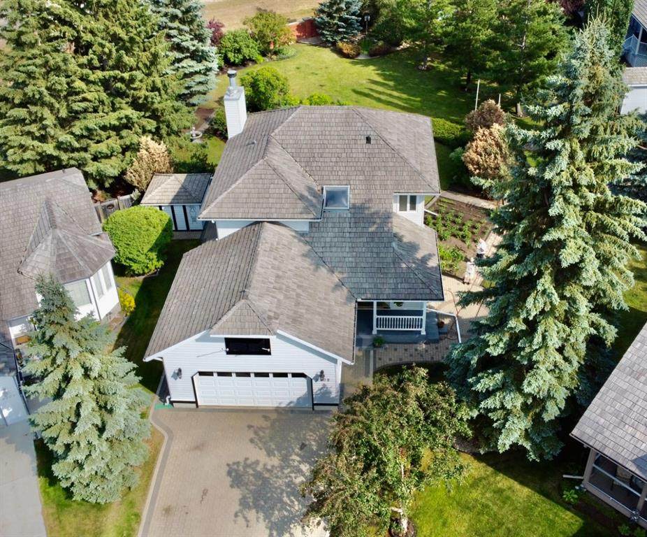 9209 50 Avenue - Photo 1