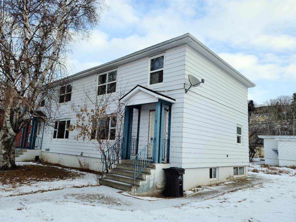 #2, 11019 99 Street - Photo 1