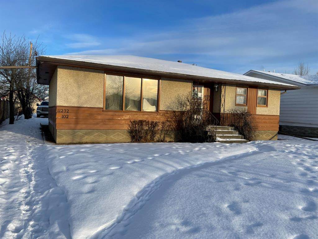 11232 102 Ave - Photo 1