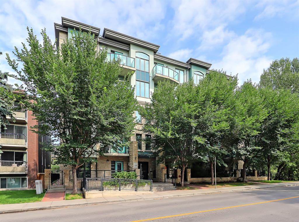 108 25 Avenue - Photo 1