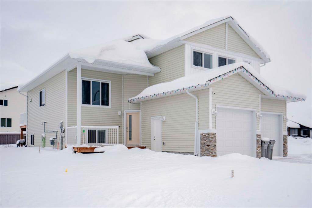 10206 127 Avenue - Photo 1