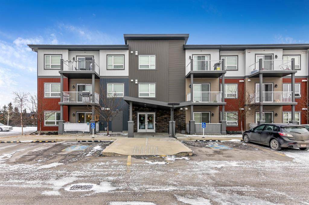 5305 32 Avenue - Photo 1