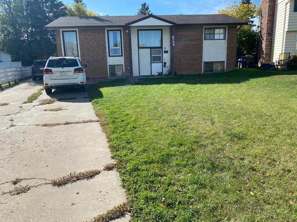 9705 82 Avenue - Photo 1