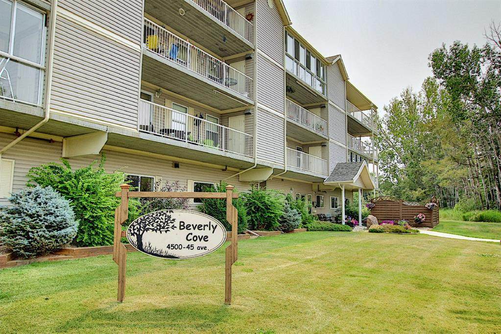 4500 45 Avenue - Photo 1