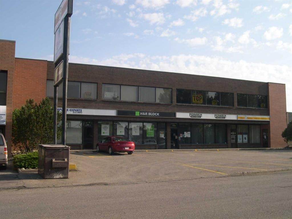 9914 109 Avenue - Photo 1