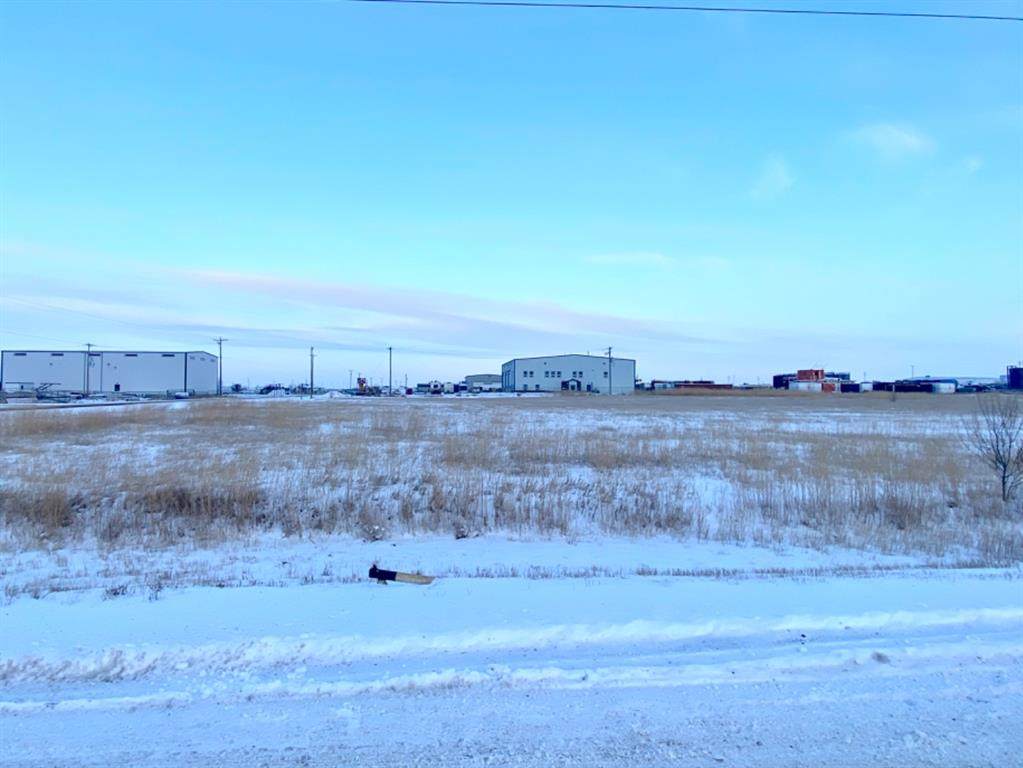 Lot 1, Block 2 Plan 0312492 - Photo 1