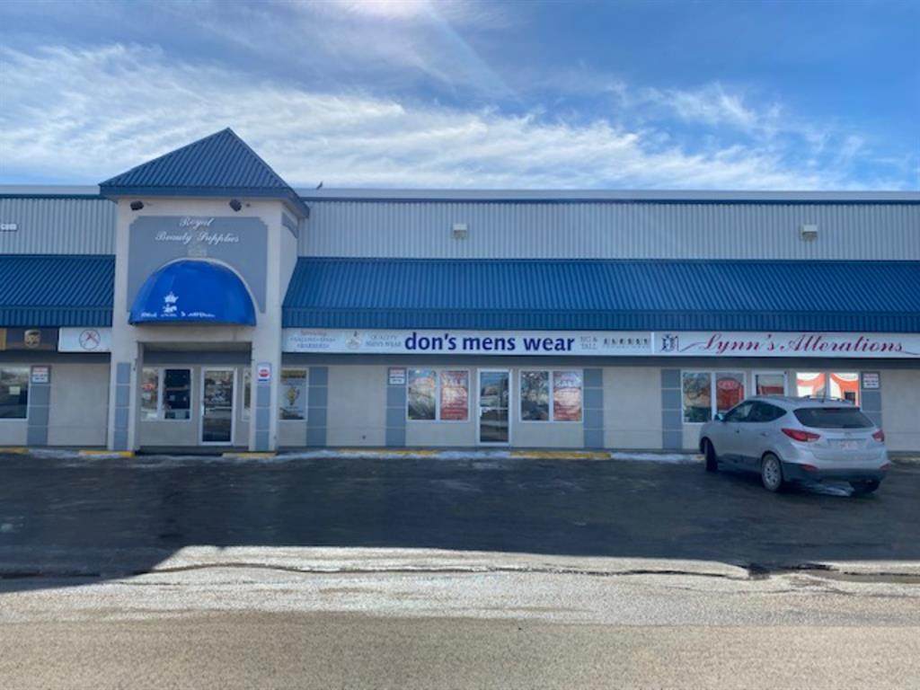 9899 112 Avenue - Photo 1