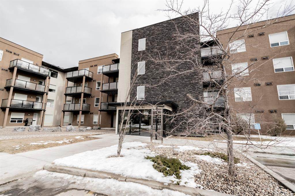 9124 96 Avenue - Photo 1
