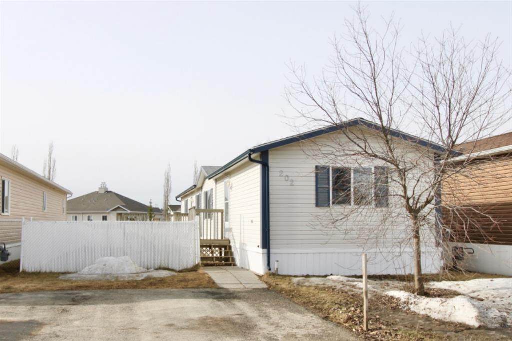 10615 88 Street - Photo 1