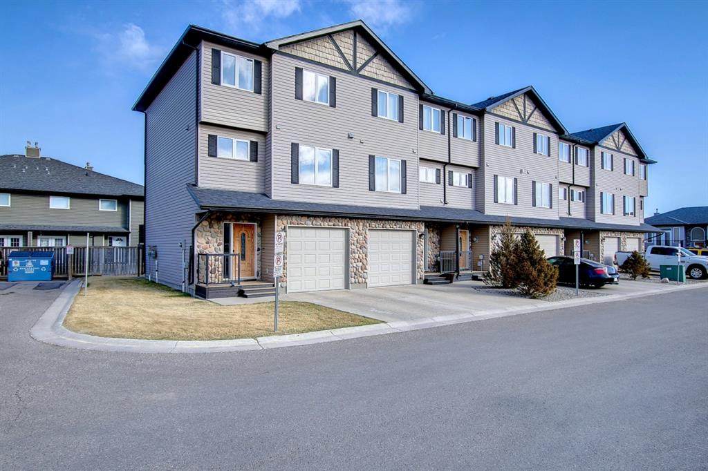 762 Heritage Boulevard - Photo 1
