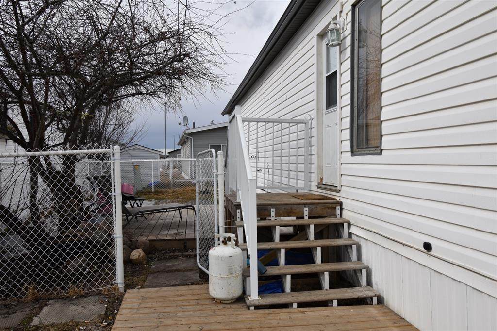 10615 88 Street - Photo 1