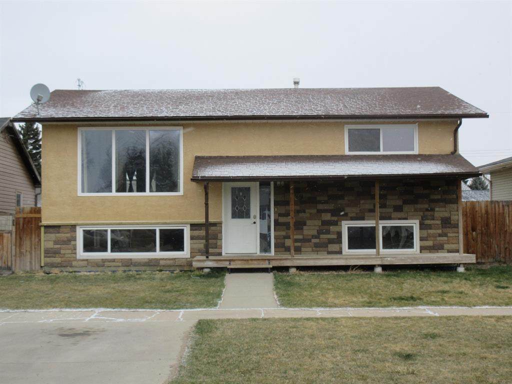 4909 57 Avenue - Photo 1