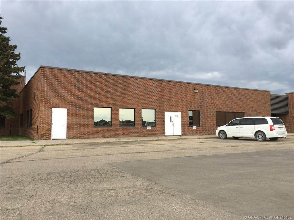 11039 78 Avenue - Photo 1