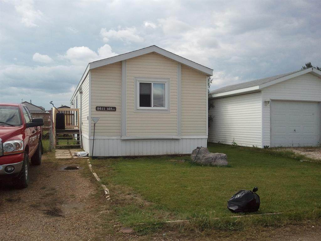 9611 103 Avenue - Photo 1