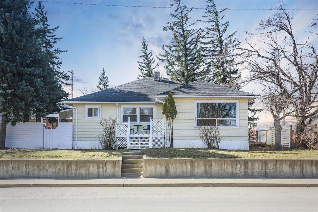 916 Main Street - Photo 1