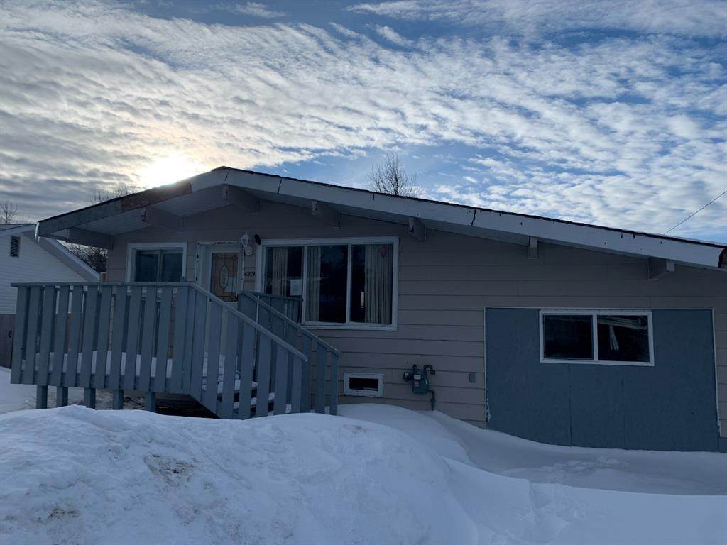 4819 Plaza Ave - Photo 1