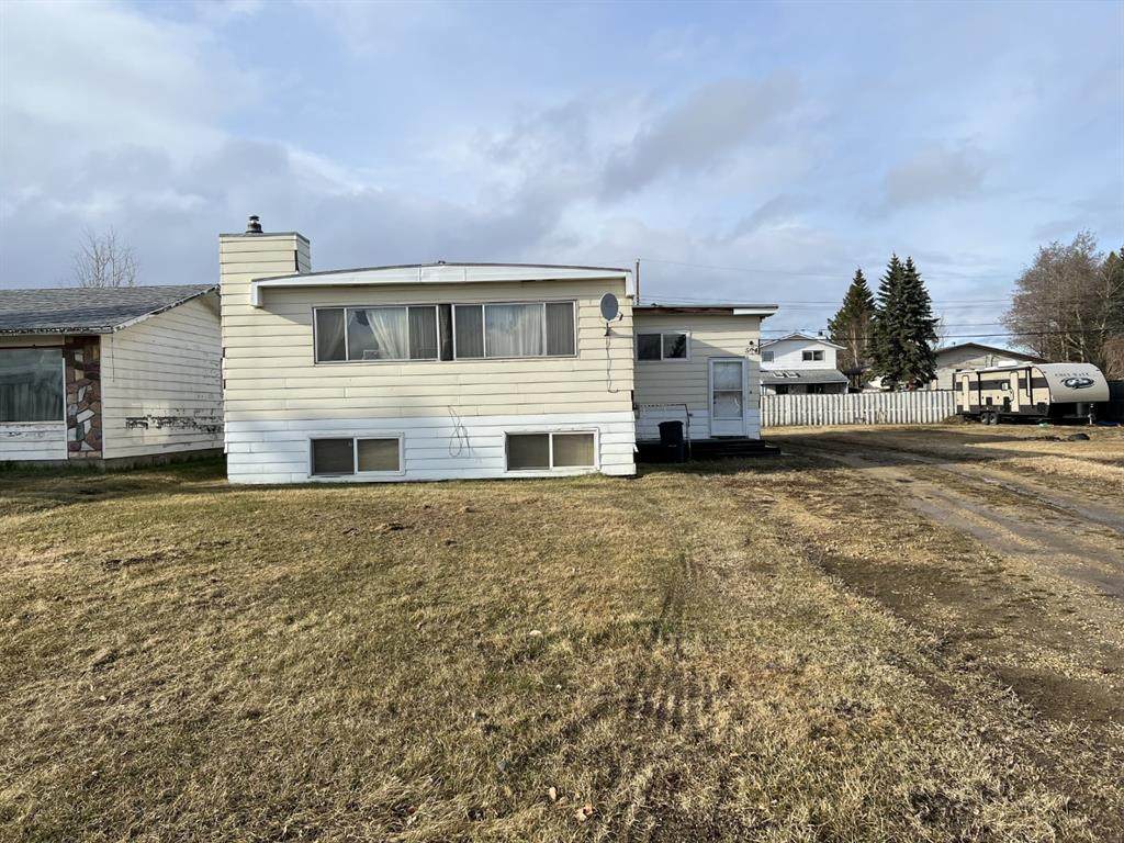 504 2 Avenue - Photo 1