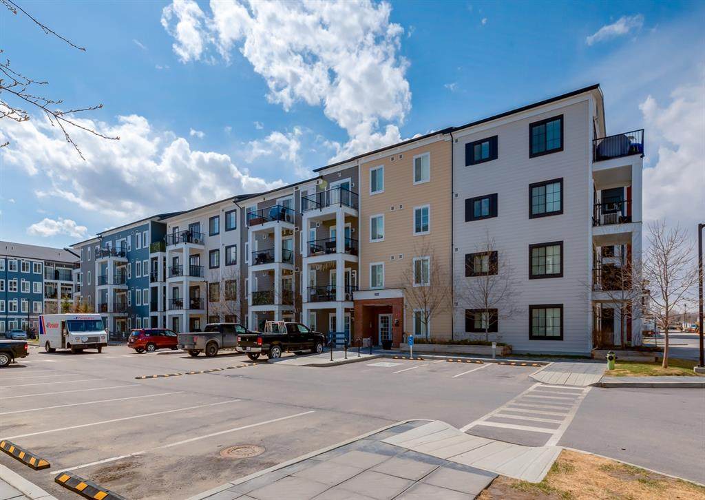 215 Legacy Boulevard - Photo 1